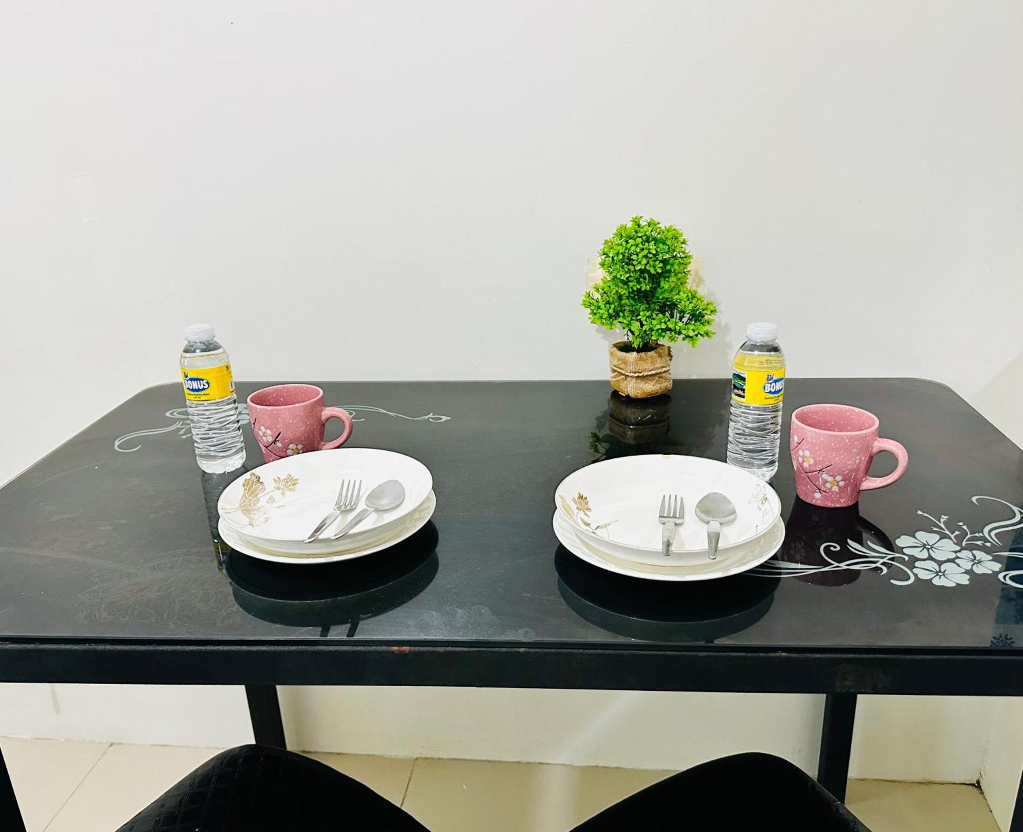 Sea 2-Br Unit With Free Parking Near Mall Of Asia Pasay Eksteriør bilde