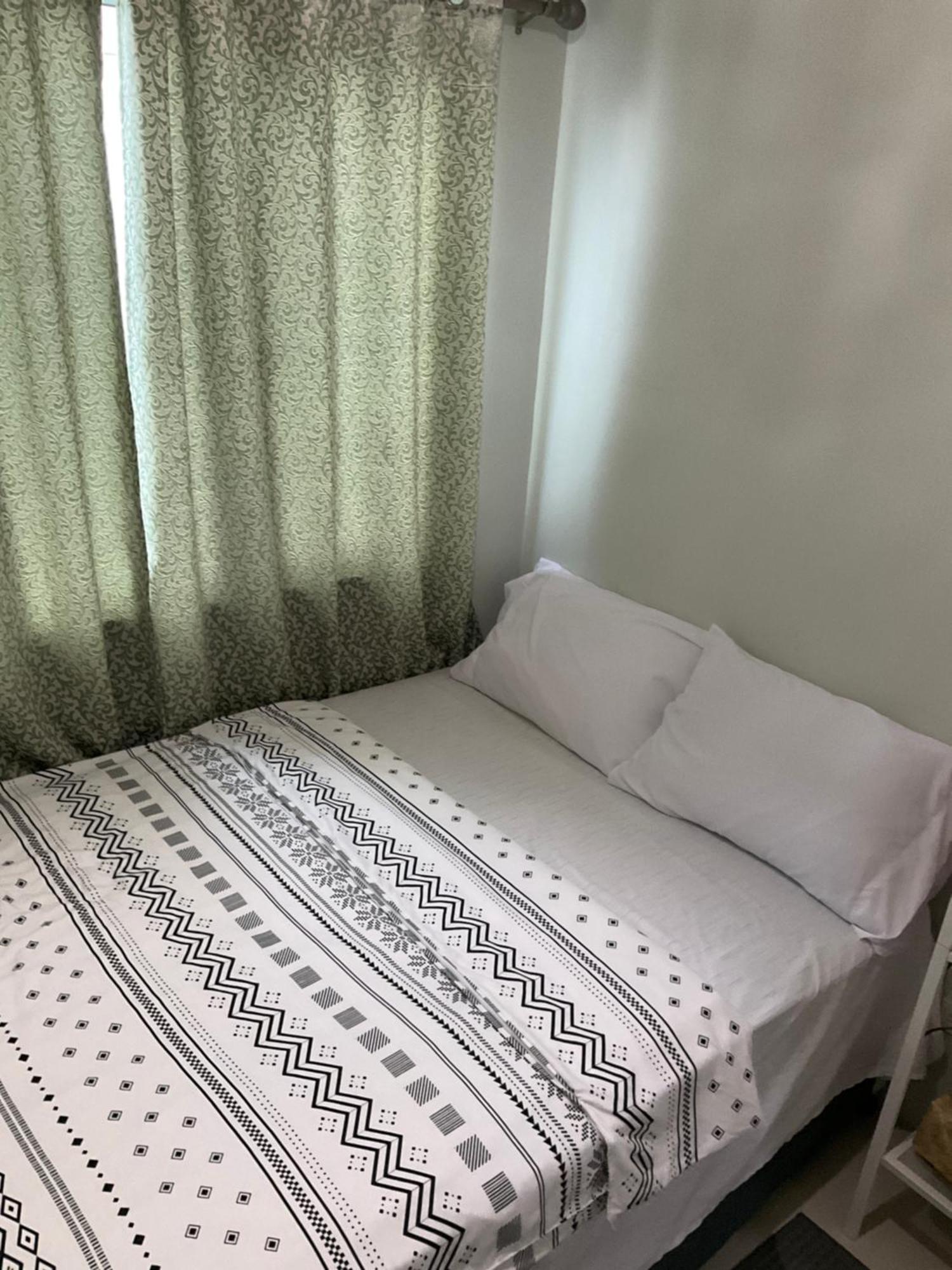 Sea 2-Br Unit With Free Parking Near Mall Of Asia Pasay Eksteriør bilde